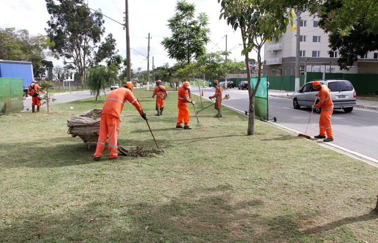 Jacareí divulga calendário de serviços de zeladoria urbana de fevereiro